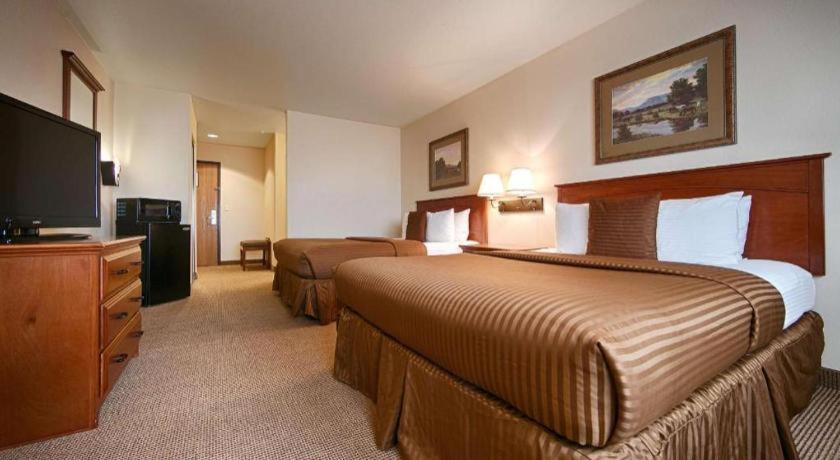 Best Western Territorial Inn And Suites Bloomfield Exterior foto