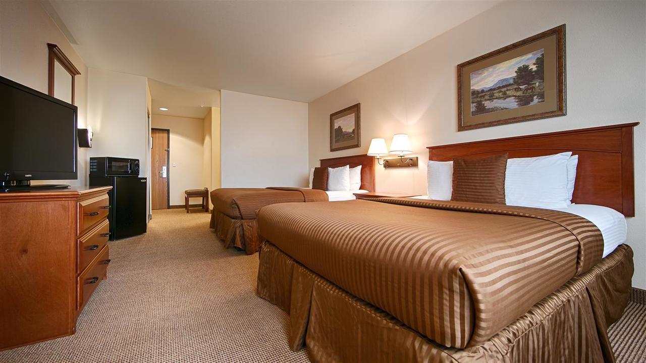 Best Western Territorial Inn And Suites Bloomfield Exterior foto